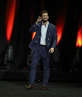195.jpg