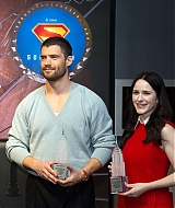 256.jpg